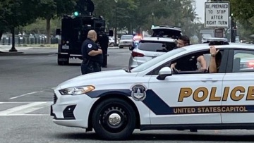 Ουάσινγκτον: Ύποπτο όχημα έξω από το Ανώτατο Δικαστήριο των ΗΠΑ