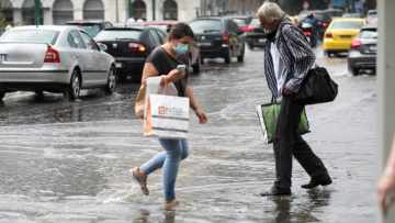 Καιρός: Τοπικές βροχές και καταιγίδες και σήμερα - Πότε αναμένεται βελτίωση