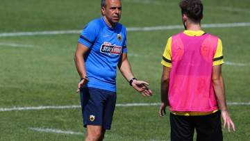 ΑΕΚ: Ο Νίκος Παναγιωτάρας στον πάγκο μέχρι να βρεθεί ο αντί-Μιλόγεβιτς