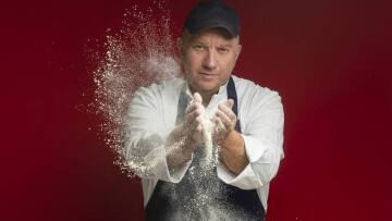 Θλίψη για τον Έκτορα Μποτρίνι: Απεβίωσε ο σπουδαίος γαστρονόμος Γιώργος Χατζηγιαννάκης