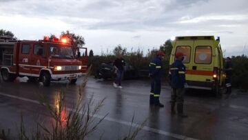 Τροχαίο δυστύχημα στην Εθνική οδό Πύργου-Πατρών: Νεκρή 26χρονη έγκυος, στο νοσοκομείο το 5χρονο παιδί της και ο σύζυγός της - Δείτε βίντεο