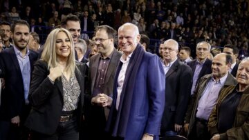 Εκλογές ΚΙΝΑΛ: Προθεσμία κατάθεσης υποψηφιοτήτων για Τετάρτη ή Πέμπτη 21 Οκτωβρίου - Φημολογία και για Γιώργο Παπανδρέου