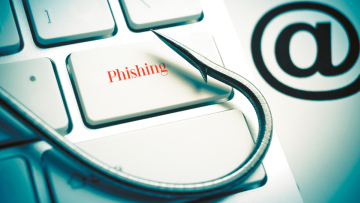 Συναγερμός για το phishing: 100 τρόποι για να σας κλέψουν χρήματα από τον λογαριασμό σας