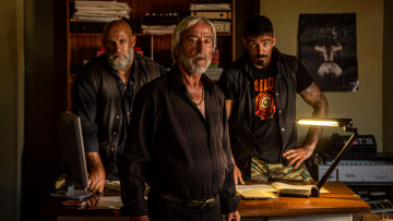 «Κομάντα και Δράκοι»: Εγκλωβισμένη, τραυματισμένη και μόνη στο σκοτάδι, η Ίρις κάνει μία σειρά ανακαλύψεων