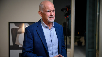 «Νέα Αλλαγή»: Με συνθηματολογία του '81 κατεβαίνει ο Γιώργος Παπανδρέου στις εκλογές του ΚΙΝΑΛ - Οι επόμενες κινήσεις του