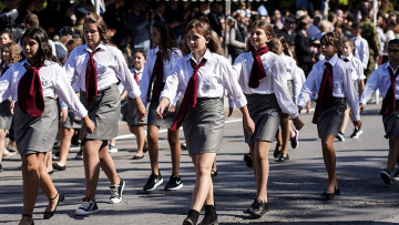 Παρελάσεις 28ης Οκτωβρίου: Με μάσκες και διάρκεια μία ώρα