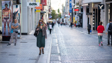 Κορωνοϊός: Άλμα σε κρούσματα και διασωληνώσεις - Στο κόκκινο η Θεσσαλονίκη, ανήμερα του Αγ. Δημητρίου