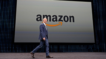 Τζεφ Μπέζος: Οι δύο ερωτήσεις που έκανε σε υποψήφια υπάλληλο για να την προσλάβει στην Amazon