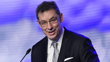 Μπουρλά: 500.000.000 χάπια Pfizer για τον κορωνοϊό μέσα στο 2022, έως τις 25/11 το αίτημα για έγκριση