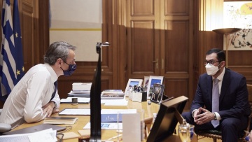 Πρόσκληση Μητσοτάκη στον διάδοχο του θρόνου του 'Αμπου Ντάμπι να επισκεφθεί την Αθήνα