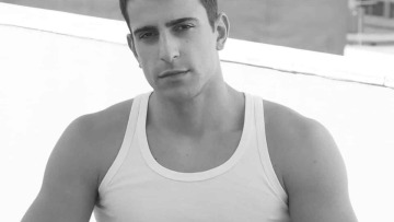 Αλέξανδρος Σκουρλέτης: «Είναι πολύ σημαντικό για ένα νέο ηθοποιό να παίζει με την Λυδία Κονιόρδου» 