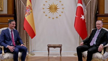 Αεροπλανοφόρο και υποβρύχια από την Ισπανία παραγγέλνει ο Ερντογάν, την κοινή ευρωπαϊκή θέση υπενθυμίζει η Αθήνα