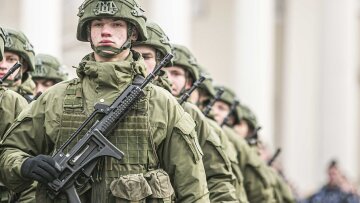 Κρίση στην Ουκρανία: Βρετανία και Γερμανία στέλνουν επιπλέον 700 στρατιώτες στην Ανατολική Ευρώπη