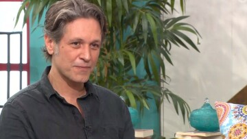 Αιμίλιος Χειλάκης: Με ιντριγκάρει ο αδίστακτος και εξουσιομανής «Ακύλας Μεγαρίτης»