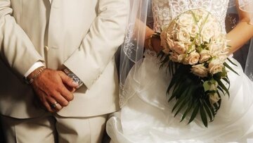 Αγρίνιο: «Σκηνοθέτησε τη ληστεία και τον ξυλοδαρμό για να αποφύγει το γάμο μας» λέει η γυναίκα που μήνυσε τον σύντροφό της