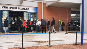 Υποχρεωτικός εμβολιασμός: Ποιοι θα πληρώσουν μισό πρόστιμο και ποιοι εξαιρούνται