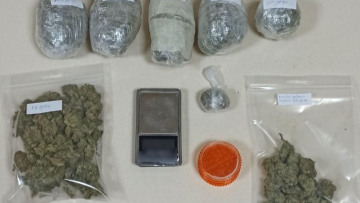 Τσάκωσαν τον προμηθευτή και τους αγοραστές κάνναβης