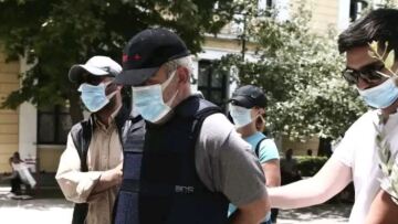 «Οι γιατροί θέλουν να σε πεθάνουν» έλεγε ο «ψευτογιατρός» σε καρκινοπαθή και πήρε 135.500 ευρώ για... μαντζούνια