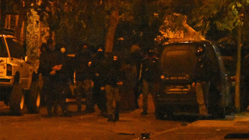 Επεισόδια με δακρυγόνα και χημικά σημειώθηκαν στα Εξάρχεια μετά την πορεία για τον Γρηγορόπουλο - Δείτε βίντεο