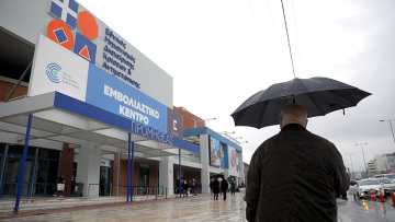 120.000 εμβολιασμοί σε 24 ώρες - Σε ποια κέντρα θα γίνονται τα εμβόλια σε παιδιά 5-11 ετών