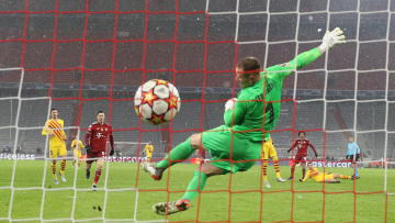 Συντριβή από την Μπάγερν, εκτός των «16» του Champions  League μετά από 21 χρόνια η Μπαρτσελόνα - Δείτε όλα τα γκολ της βραδιάς