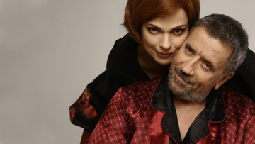 Σπύρος Παπαδόπουλος και Δάφνη Λαμπρόγιαννη για πρώτη φορά μαζί στο θεατρικό σανίδι