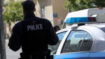 Χίος: Επιτέθηκαν με μεταλλικά κλειδιά σε αστυνομικούς