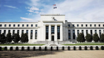 Fed: Επιταχύνει το tapering – Βλέπει τρεις αυξήσεις επιτοκίων το 2022