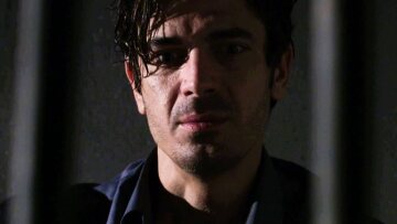 Άγριες Μέλισσες: Το σχέδιο δολοφονίας του Λάμπρου μπαίνει σε εφαρμογή