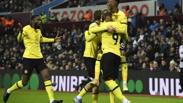 Άστον Βίλα - Τσέλσι 1-3: Με οδηγό τον Λουκάκου ελπίζει για την κορυφή της Premier League