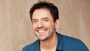 Θάνος Καλλίρης: «Πέρασα μία πολύ δύσκολη περίοδο με την πανδημία, τώρα παίρνω κάποιες ανάσες επαγγελματικά»