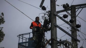 Ηλεκτροδότηση-Κακοκαιρία:  Σε Μαραθώνα, Γραμματικό, Καλέντζι, Κάτω Σούλι και Μεσόγεια τα σημαντικότερα προβλήματα από τα χιόνια