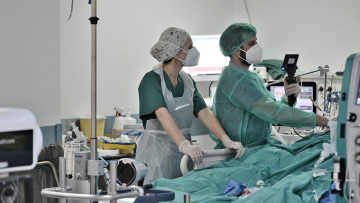 Νέα έρευνα: Όσοι νόσησαν  με Omicron προστατεύονται από επαναμόλυνση από τη Δέλτα