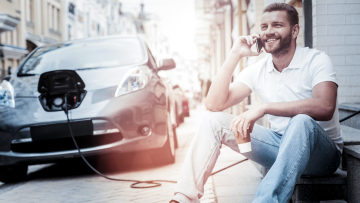 Οδηγείτε ηλεκτρικό αυτοκίνητο; Όλα όσα πρέπει να προσέξετε στην ασφάλισή του