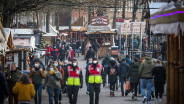 Εκρηκτική αύξηση των κρουσμάτων με τη μετάλλαξη Omicron στη Γερμανία 