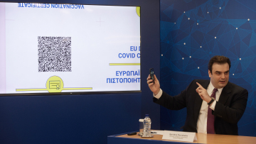 Πιερρακάκης: 600.000 Έλληνες κατέβασαν την ψηφιακή φωτογραφία στο Covid Free GR Wallet σε 48 ώρες