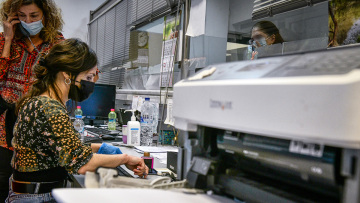 Συναγερμός στο Δημόσιο λόγω Omicron,  plan B από όλες τις Υπηρεσίες ζητά το υπουργείο Εσωτερικών