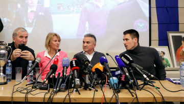 Οικογένεια Τζόκοβιτς: «Τον πολεμούν γιατί δεν δέχονται ότι είναι ο καλύτερος αλλά δεν θα τον γονατίσουν ποτέ»!