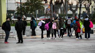Σχολεία: Με τρία self-test η επιστροφή μαθητών και εκπαιδευτικών από Δευτέρα