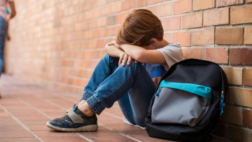 Βίντεο ντροπής, φυσιοθεραπευτής κλωτσά στο πρόσωπο 10χρονο ΑμεΑ μέσα σε ιδιωτικό κέντρο