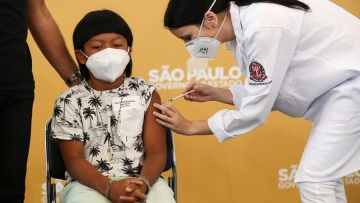 Ξεκίνησε ο εμβολιασμός των παιδιών 5 έως 11 ετών στη Βραζιλία παρά τις επικρίσεις Μπολσονάρου