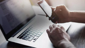 Λαίλαπα οι ηλεκτρονικές απάτες: «Χάνονται» πάνω από 33.500 ευρώ την ημέρα