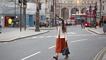 Βρετανία: Τέλος  στην τηλεργασία, την υποχρεωτική χρήση μάσκας και τα διαβατήρια Covid από τις 27 Ιανουαρίου