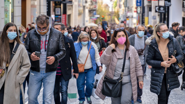 Κορωνοϊός: Στα 12.108 τα νέα κρούσματα - 665 οι διασωληνωμένοι, 84 θάνατοι 