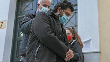 «Με ρωτούσε ποια στάση μου αρέσει», νέα συγκλονιστική μαρτυρία για τον 37χρονο ιερέα