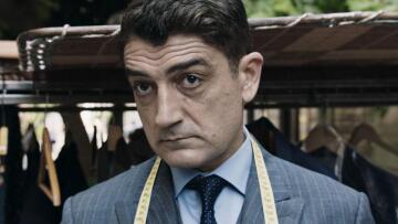 Ράφτης: Ο Δημήτρης Ήμελλος σπεύδει ολοταχώς για τα... ιαπωνικά «Όσκαρ»