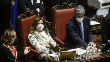 Ιταλία: Ο Σέρτζιο Ματαρέλα επανεξελέγη πρόεδρος της Δημοκρατίας για δεύτερη θητεία