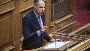 Τραγωδία στα Τέμπη: Την Τετάρτη στις 13:00 ο Γεραπετρίτης θα ενημερώσει την Βουλή