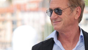 Σον Πεν: Για τον «σκληρό» του Χόλιγουντ, οι σύγχρονοι άνδρες «παραείναι θηλυπρεπείς»