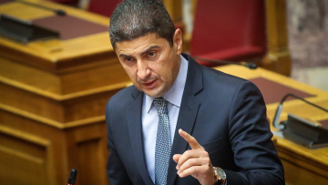 Αυγενάκης για την εν ψυχρώ δολοφονία του 19χρονου στη Θεσσαλονίκη: «Καμία ανοχή: σύλληψη, δίκη, τιμωρία»